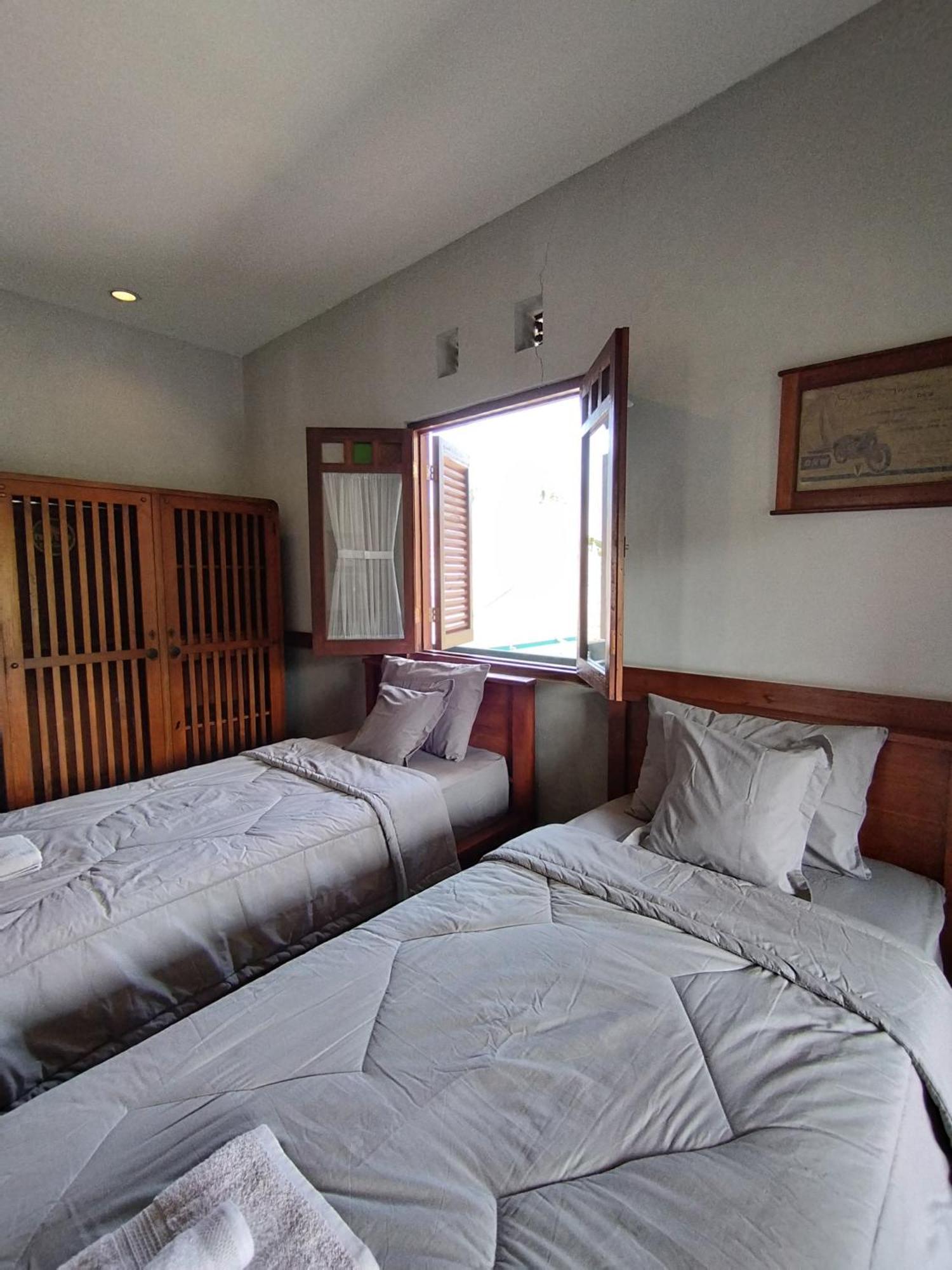 Dalem Arum Bandung Exterior photo